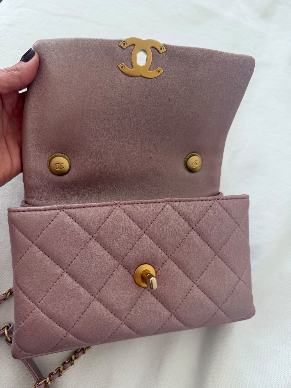 CHANEL Quilted Mini Flap Bag in Dusty Lavender with Gold Hardware - Picture 6 of 15